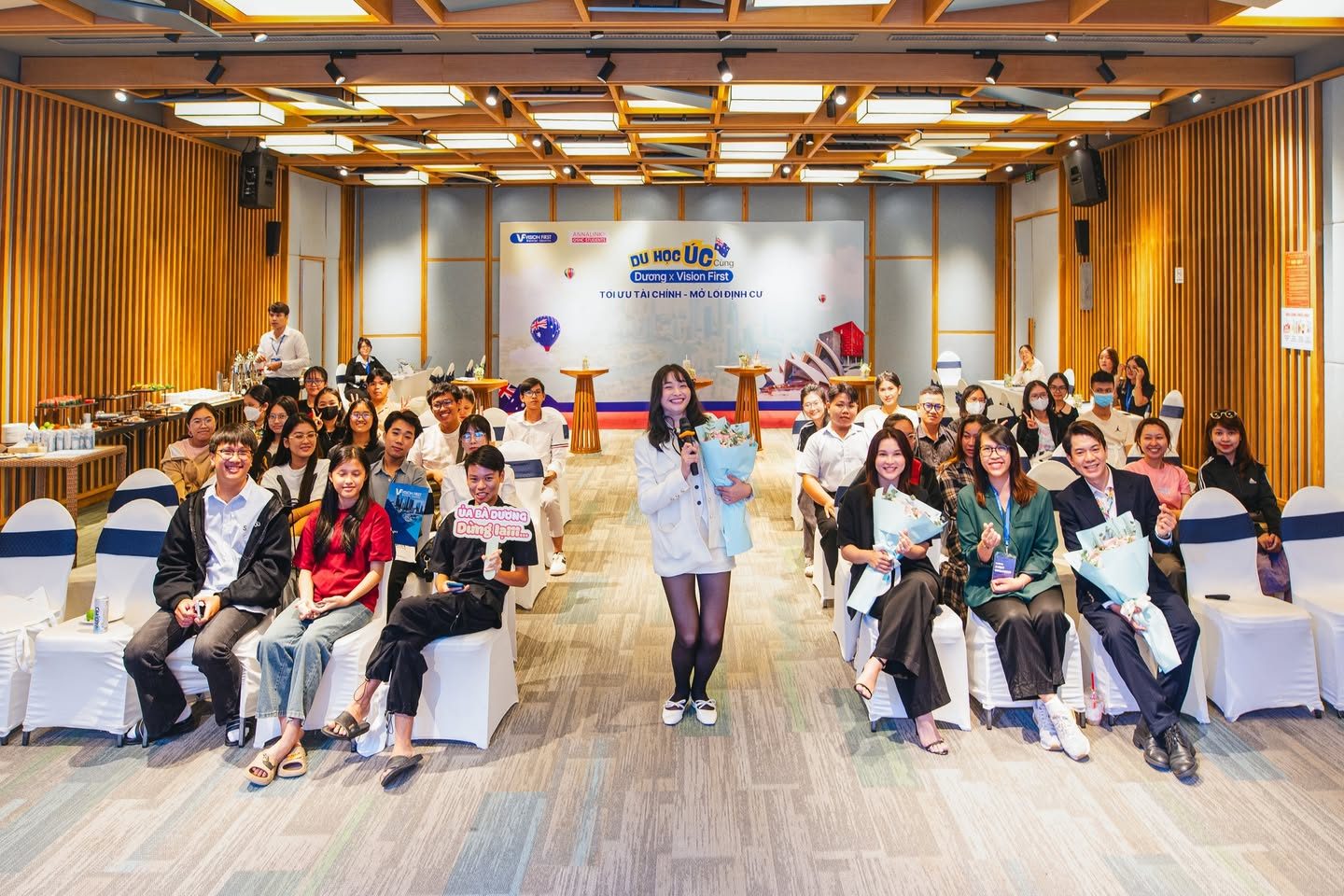 Study-abroad seminar hosted for Vision First